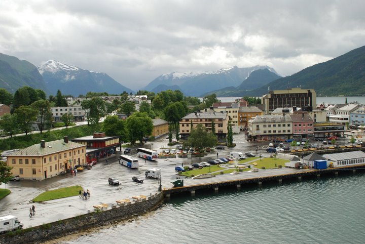CRUCEROS MOLDE NORUEGA MOLDE NORWAY CRUCEROS FIORDOS NORUEGOS NORWAY FJORDS